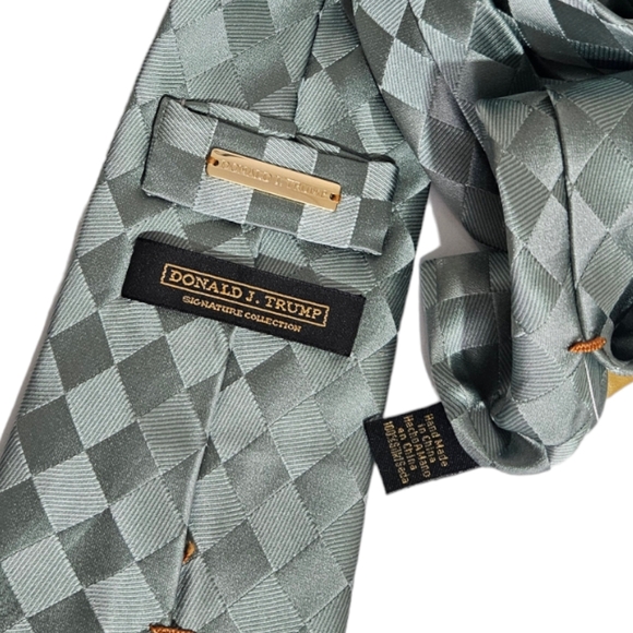 DONALD J. TRUMP XL Green Geometric Silk DESIGNER Tie HANDMADE - Picture 3 of 4